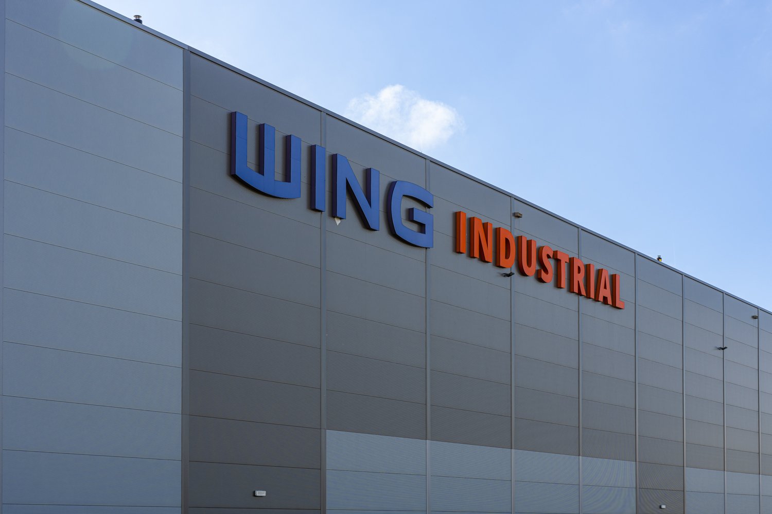 New hall delivered to East Gate PRO Business Park, developed by WING