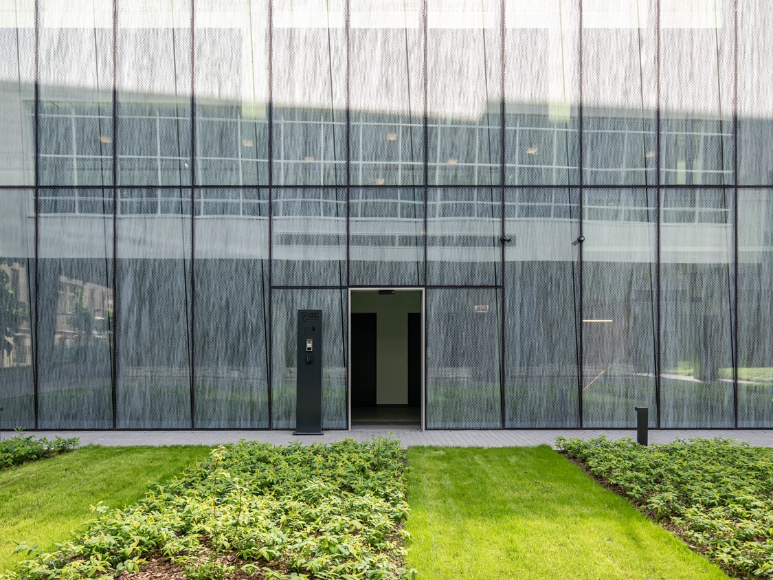 The New Role of the Office: Community, Identity, and Flexibility – Anita Hancz MRICS on the Challenges of the Hybrid Era