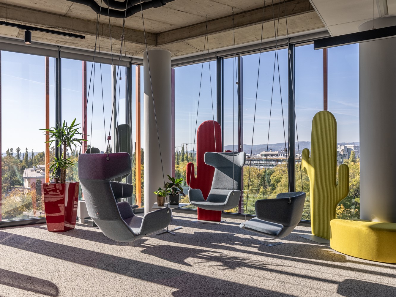 The New Role of the Office: Community, Identity, and Flexibility – Anita Hancz MRICS on the Challenges of the Hybrid Era
