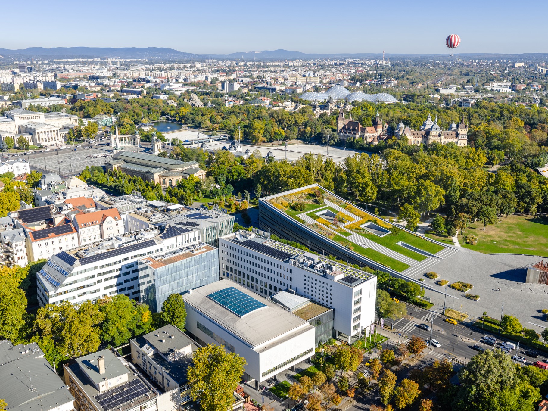 Liget Center wins another award: WING's development, realized by FITOUT, receives the Construction Industry Excellence Award