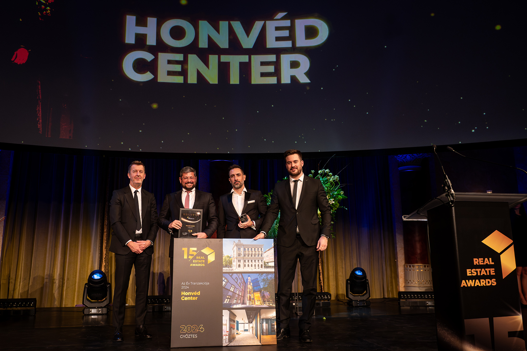 WING receives the Transaction of the Year Award for the sale of the Honvéd Center at the Real Estate Awards