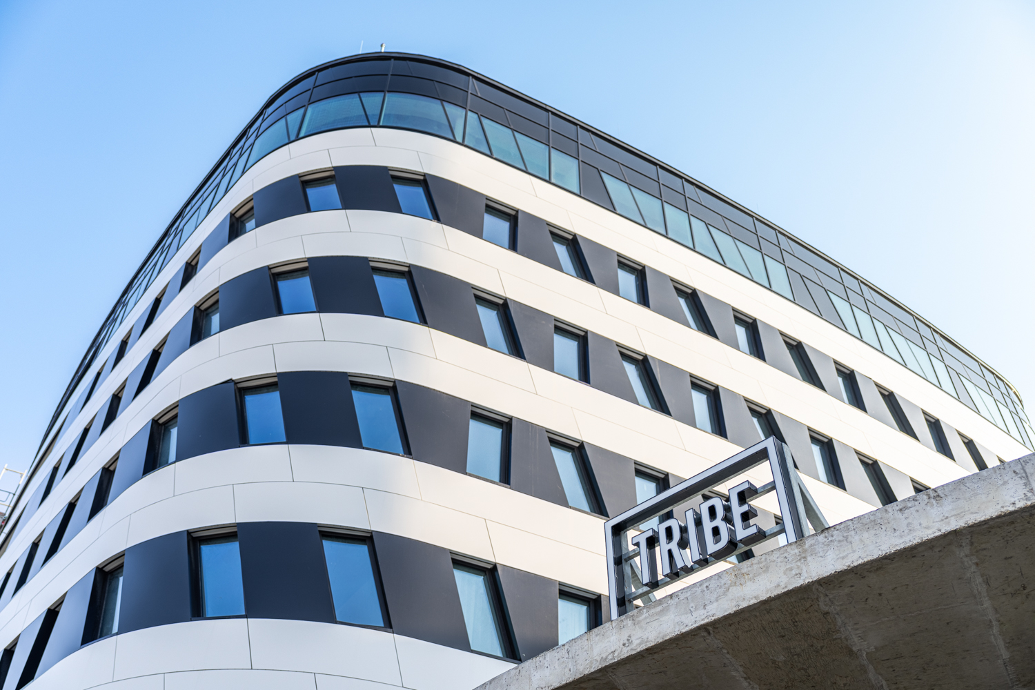 ÚJ TRIBE HOTEL NYÍLT A BUDAPESTI REPÜLŐTÉREN