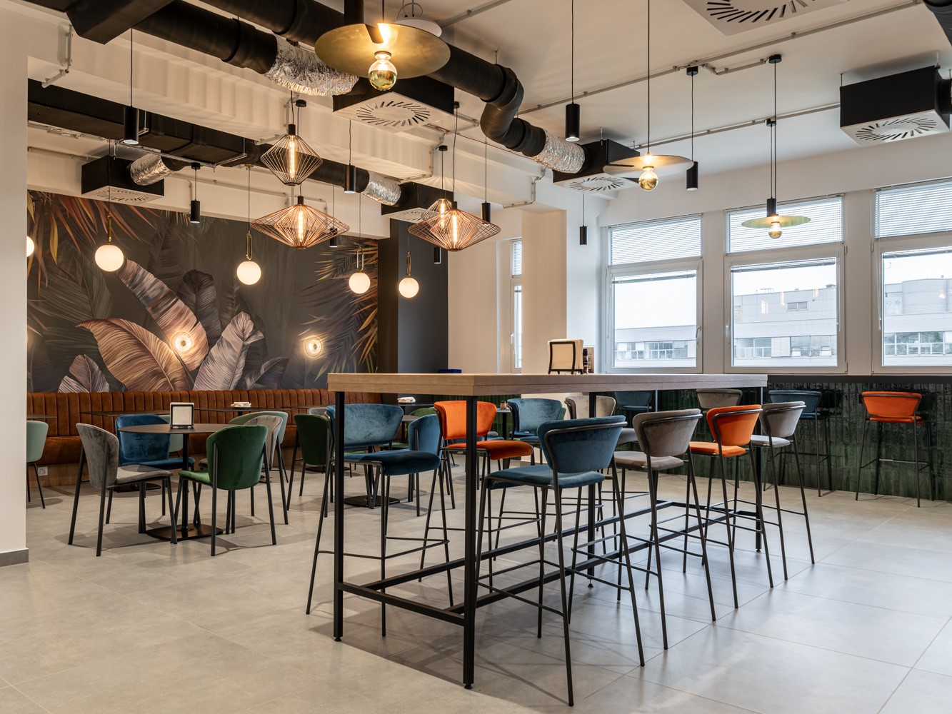 The New Role of the Office: Community, Identity, and Flexibility – Anita Hancz MRICS on the Challenges of the Hybrid Era