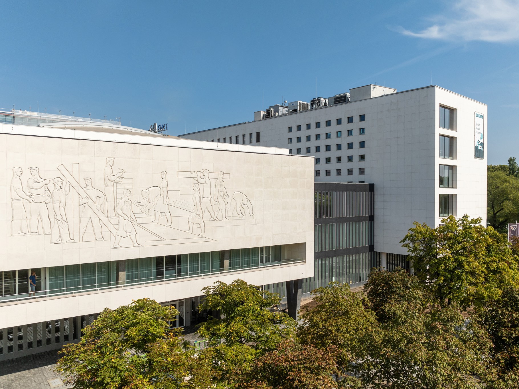 Liget Center wins another award: WING's development, realized by FITOUT, receives the Construction Industry Excellence Award